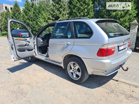 BMW X5 2002  випуску Львів з двигуном 3 л дизель позашляховик автомат за 5600 долл. 