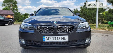 BMW 520 2013  випуску Запоріжжя з двигуном 0 л бензин седан  за 17500 долл. 