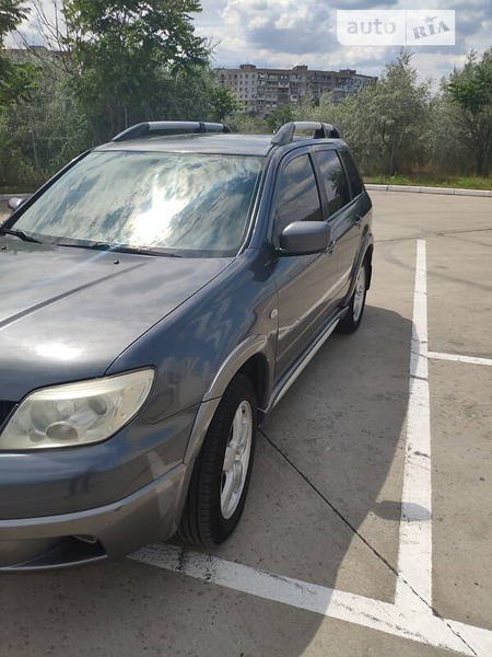 Mitsubishi Outlander 2006  випуску Одеса з двигуном 2.4 л  позашляховик автомат за 7300 долл. 