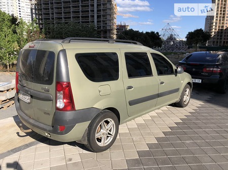 Dacia Logan MCV 2008  випуску Київ з двигуном 1.6 л  універсал механіка за 4500 долл. 