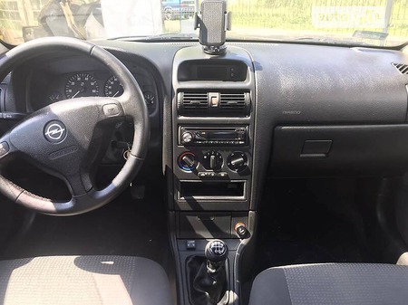 Opel Astra 2006  випуску Рівне з двигуном 1.4 л  седан механіка за 2950 долл. 