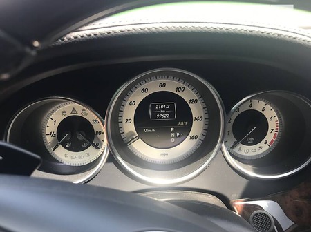Mercedes-Benz CLS 550 2012  випуску Житомир з двигуном 4.7 л бензин купе автомат за 29900 долл. 
