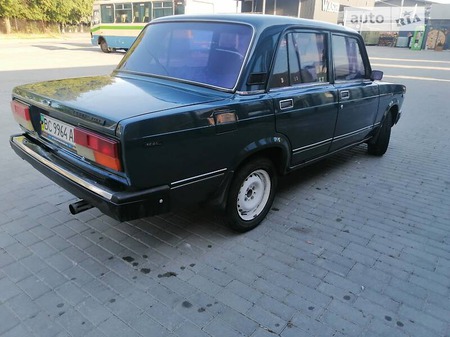 Lada 2107 2000  випуску Львів з двигуном 1.6 л бензин седан механіка за 1000 долл. 