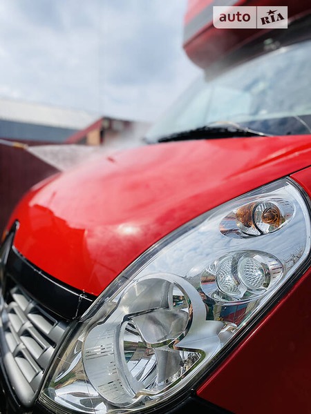 Renault Master 2015  випуску Полтава з двигуном 2.3 л дизель мінівен механіка за 13800 долл. 