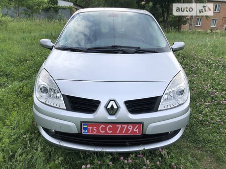 Renault Scenic 2008  випуску Полтава з двигуном 1.6 л бензин мінівен механіка за 5750 долл. 