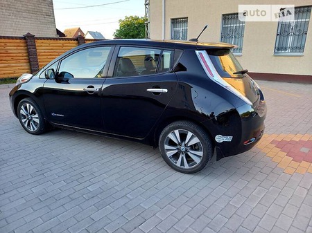 Nissan Leaf 2014  випуску Вінниця з двигуном 0 л електро хэтчбек автомат за 13200 долл. 