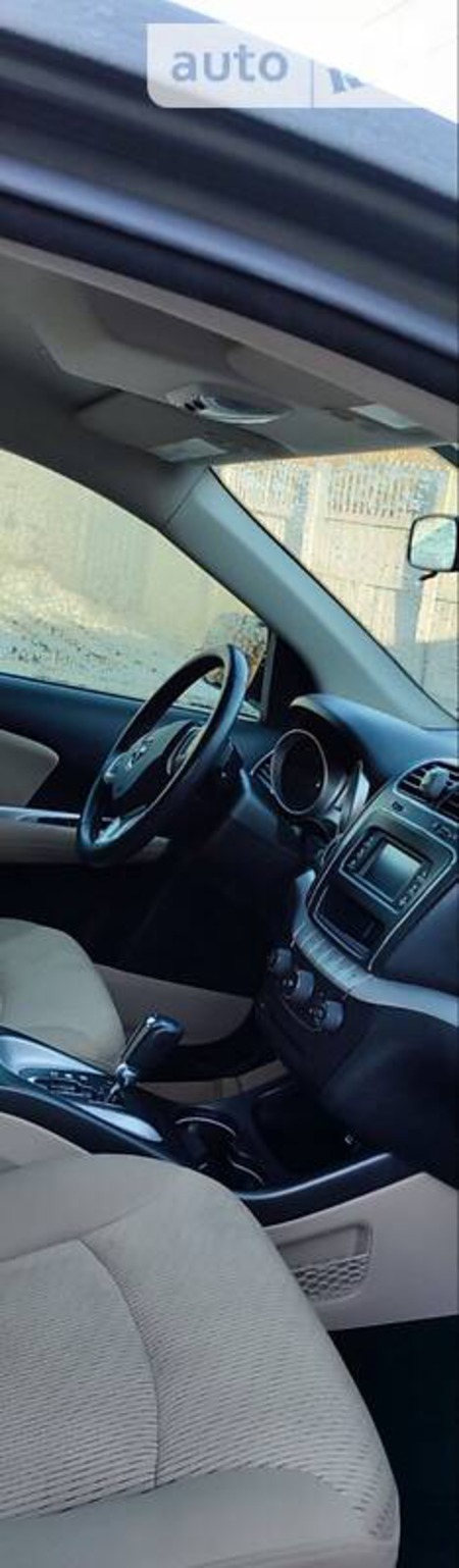 Dodge Journey 2018  випуску Суми з двигуном 2.4 л  універсал автомат за 13100 долл. 