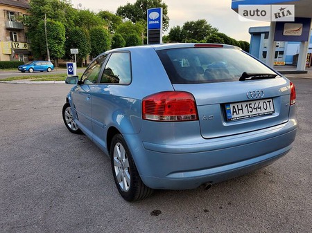 Audi A3 Sportback 2007  випуску Дніпро з двигуном 1.6 л бензин хэтчбек автомат за 6999 долл. 