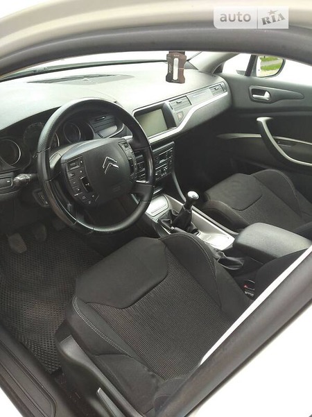 Citroen C5 2011  випуску Черкаси з двигуном 0 л дизель седан механіка за 7400 долл. 