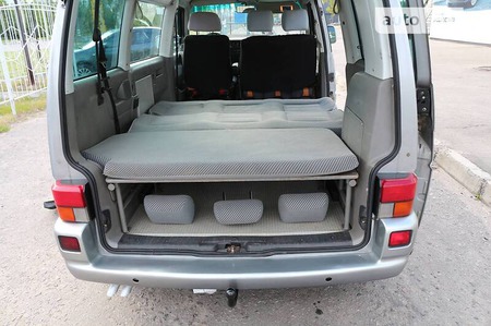 Volkswagen Multivan 1997  випуску Суми з двигуном 0 л дизель  механіка за 8300 долл. 