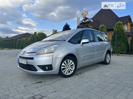 Citroen C4 Picasso 2009  випуску Львів з двигуном 1.6 л бензин мінівен  за 4700 долл. 