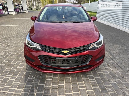 Chevrolet Cruze 2018  випуску Одеса з двигуном 1.4 л бензин седан автомат за 11800 долл. 