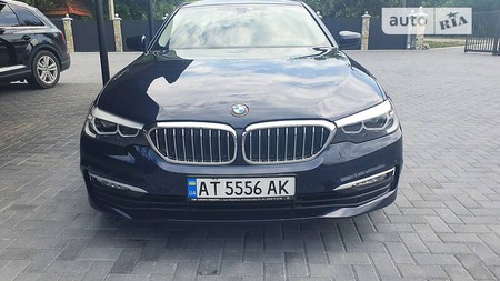 BMW 520 2017  випуску Івано-Франківськ з двигуном 2 л дизель седан автомат за 28500 долл. 