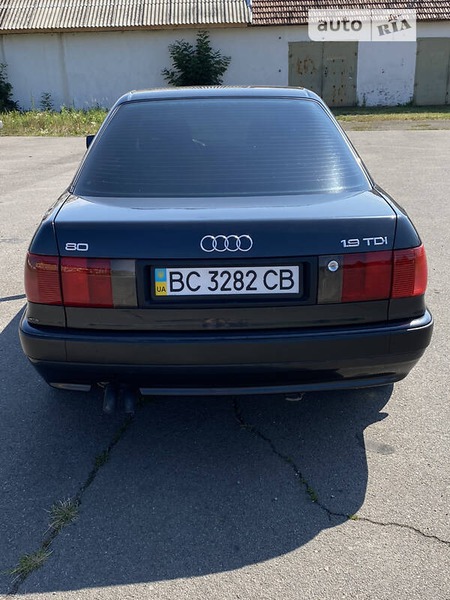 Audi 80 1994  випуску Івано-Франківськ з двигуном 1.9 л дизель седан механіка за 3400 долл. 