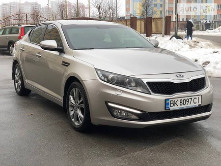 KIA Optima 2011  випуску Київ з двигуном 2 л  седан автомат за 11000 долл. 