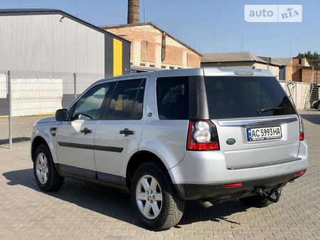 Land Rover Freelander 2011  випуску Луцьк з двигуном 2.2 л дизель позашляховик автомат за 11800 долл. 