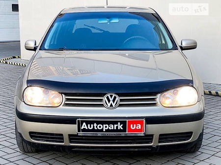 Volkswagen Golf 2003  випуску Одеса з двигуном 1.4 л  хэтчбек механіка за 3990 долл. 