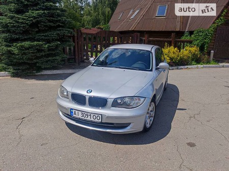 BMW 116 2008  випуску Київ з двигуном 1.6 л бензин хэтчбек механіка за 6450 долл. 
