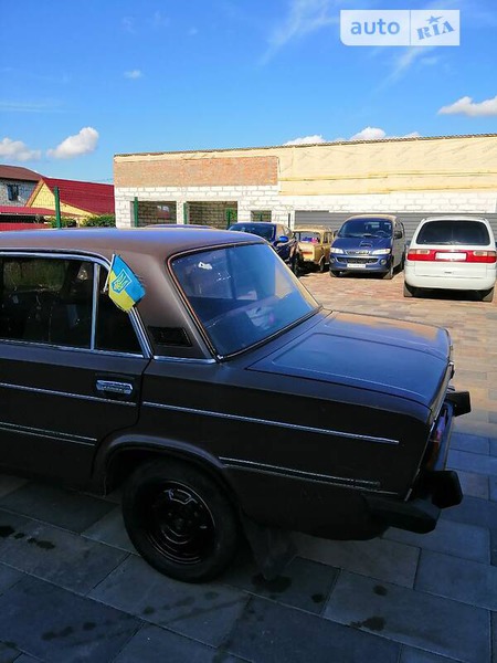 Lada 2106 1987  випуску Київ з двигуном 1.3 л бензин седан  за 650 долл. 