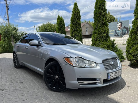 Jaguar XF 2008  випуску Тернопіль з двигуном 2.7 л дизель седан автомат за 9999 долл. 