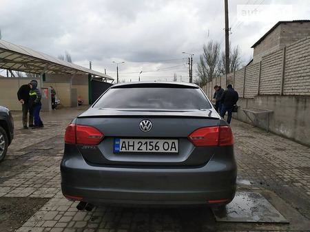 Volkswagen Jetta 2012  випуску Донецьк з двигуном 2 л  седан механіка за 8800 долл. 