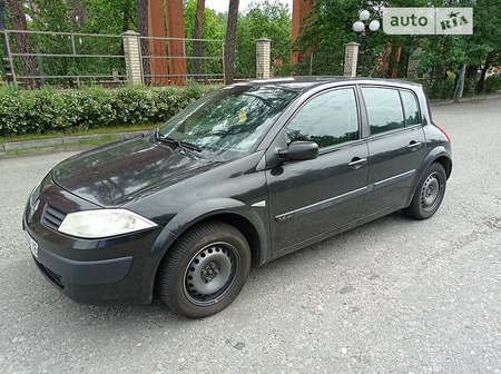 Renault Megane 2003  випуску Київ з двигуном 1.4 л бензин хэтчбек механіка за 3700 долл. 