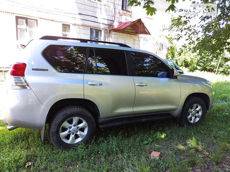 Toyota Land Cruiser Prado 2012  випуску Суми з двигуном 3 л дизель позашляховик автомат за 27550 долл. 