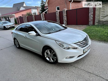 Hyundai Sonata 2010  випуску Київ з двигуном 2.4 л  седан автомат за 9200 долл. 