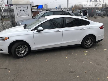 Ford Fusion 2012  випуску Київ з двигуном 2.5 л  седан автомат за 7500 долл. 