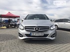 Mercedes-Benz B 180 2015 Чернівці 1.5 л  хэтчбек механіка к.п.