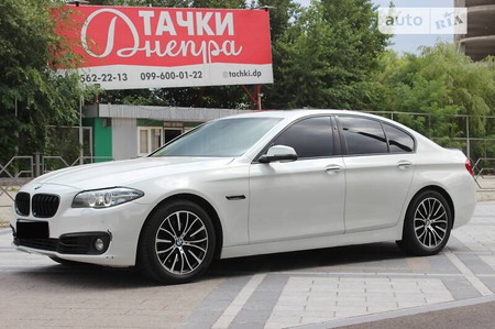 BMW 528 2013  випуску Дніпро з двигуном 2 л бензин седан автомат за 15800 долл. 