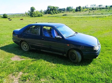 Seat Toledo 1993  випуску Тернопіль з двигуном 1.8 л бензин седан механіка за 1050 долл. 