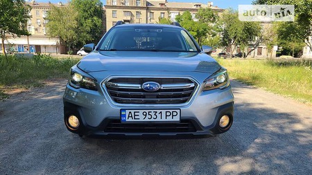Subaru Outback 2019  випуску Дніпро з двигуном 2.5 л бензин позашляховик автомат за 20000 долл. 