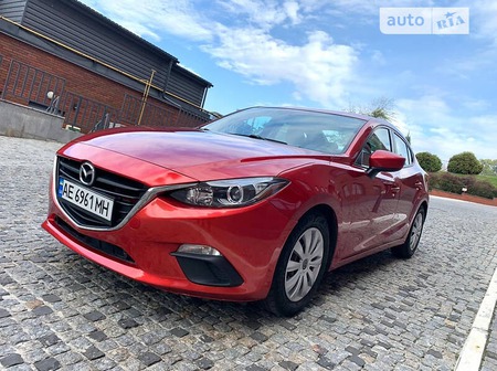 Mazda 3 2013  випуску Дніпро з двигуном 2 л бензин седан автомат за 8750 долл. 