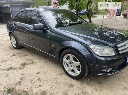 Mercedes-Benz C 280 2007  випуску Запоріжжя з двигуном 3 л  седан автомат за 10900 долл. 