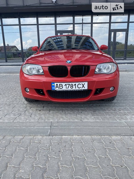 BMW 118 2006  випуску Івано-Франківськ з двигуном 2 л бензин седан автомат за 7900 долл. 