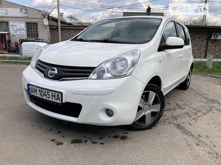 Nissan Note 2010  випуску Житомир з двигуном 1.5 л дизель хэтчбек механіка за 5700 долл. 