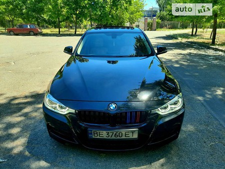 BMW 328 2015  випуску Миколаїв з двигуном 2 л бензин седан автомат за 15999 долл. 