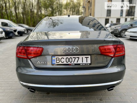 Audi A8 2014  випуску Львів з двигуном 3 л бензин седан автомат за 25500 долл. 