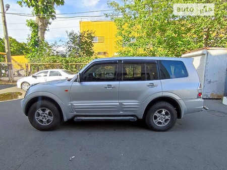 Mitsubishi Pajero 2001  випуску Одеса з двигуном 3.5 л  позашляховик автомат за 6900 долл. 