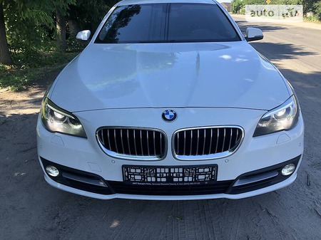 BMW 520 2016  випуску Суми з двигуном 2 л бензин седан автомат за 24500 долл. 