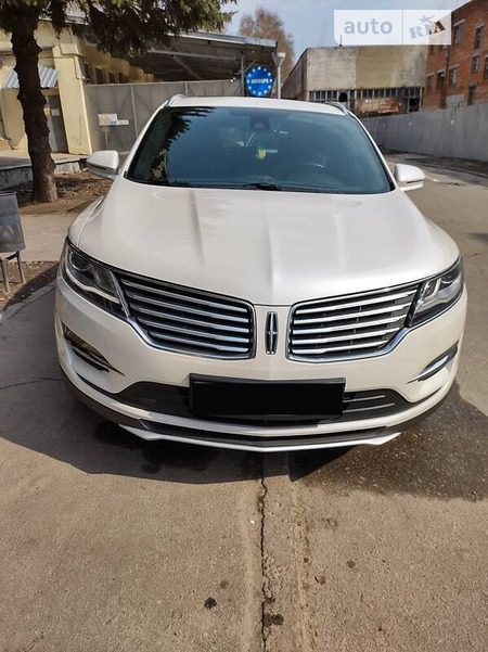 Lincoln MKS 2015  випуску Суми з двигуном 0 л  позашляховик автомат за 20000 долл. 