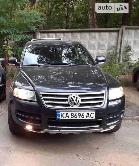 Volkswagen Touareg 2005  випуску Київ з двигуном 2.5 л дизель позашляховик автомат за 8500 долл. 