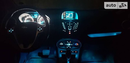 Ford Fiesta 2016  випуску Запоріжжя з двигуном 1.6 л бензин хэтчбек автомат за 11300 долл. 