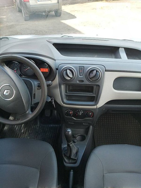 Renault Dokker 2013  випуску Чернігів з двигуном 1.6 л  мінівен механіка за 6300 долл. 