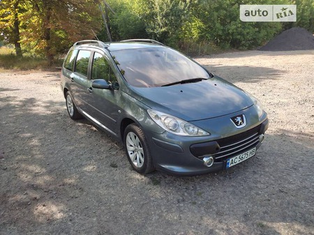 Peugeot 307 2006  випуску Луцьк з двигуном 1.6 л бензин універсал механіка за 4100 долл. 