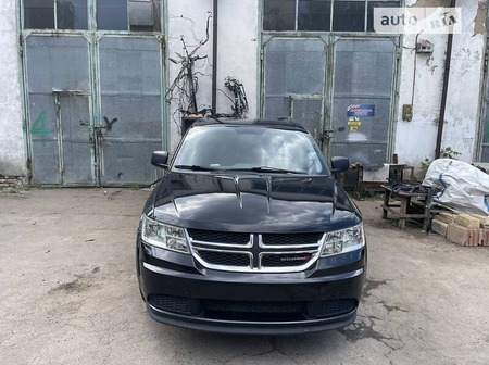 Dodge Journey 2016  випуску Рівне з двигуном 2.4 л бензин позашляховик автомат за 8200 долл. 