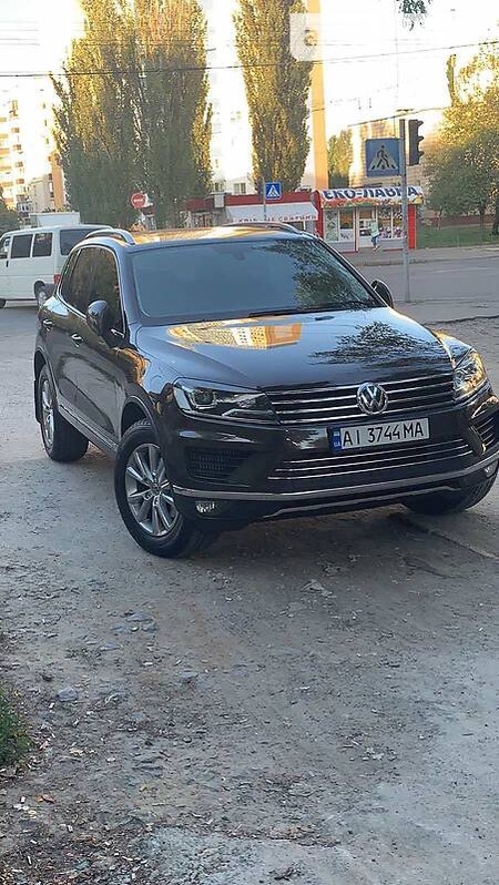 Volkswagen Touareg 2013  випуску Київ з двигуном 3 л дизель позашляховик автомат за 26000 долл. 