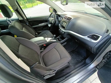 Dodge Journey 2012  випуску Чернігів з двигуном 2.4 л бензин позашляховик автомат за 11000 долл. 
