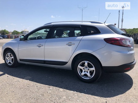 Renault Megane 2012  випуску Вінниця з двигуном 1.5 л дизель універсал механіка за 7800 долл. 